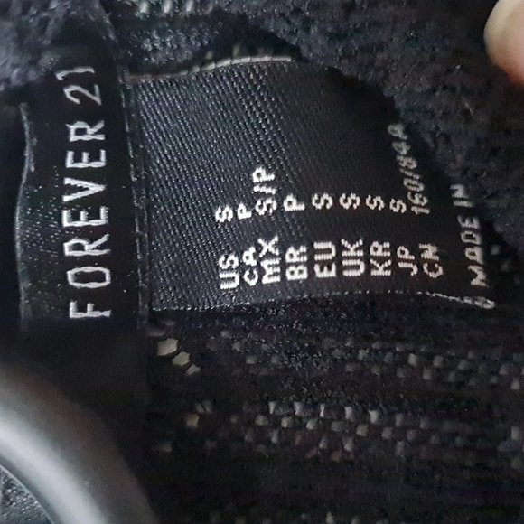 Forever21 Dress - Picture 4 of 7